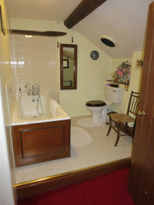 Yellow Primrose bathroom at Huxtable Farm B&B