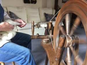 Spinning raw fleece