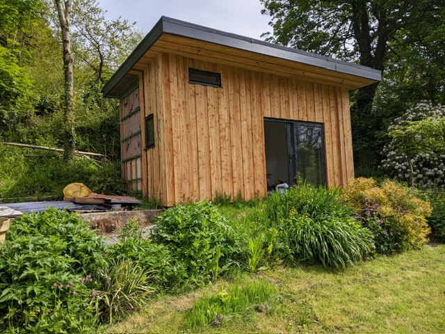 Larch cladding on building