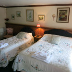 'Swallow Barn' en-suite family B&B bedroom