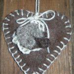 Jacob wool felted lavender bag - dark